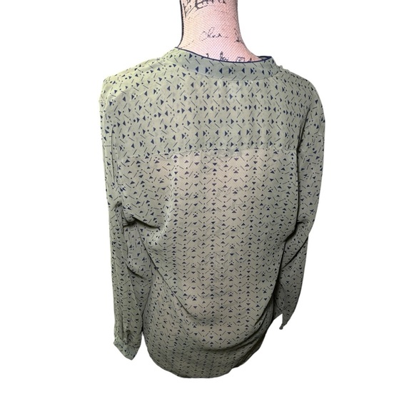 bar lll Long Sleeve Sheer Olive Green Navy Blouse Boho Delicate Hippie Flowy - Picture 3 of 7